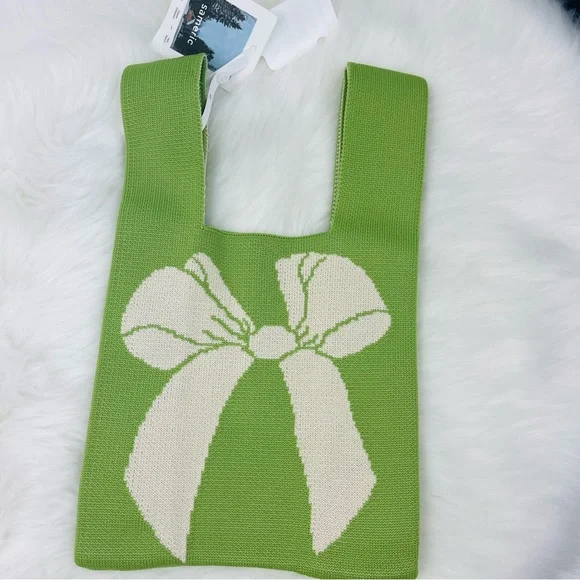NWT Green/White Bowknot Compact Stylish Essentials Handheld Bag - Picture 5 of 9